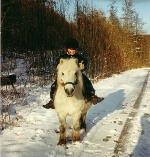 Reittherapie für groß und klein bei Krebs